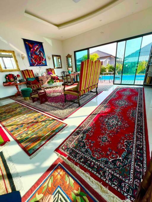 Colorful Pool Villa, Chiang Rai, Thailand Eksteriør bilde